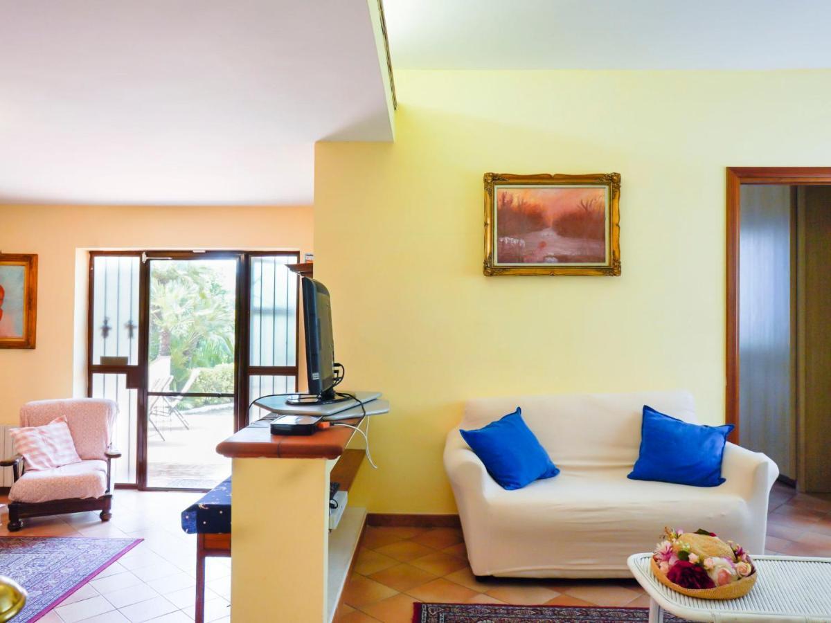 Villa Sunny Home By Interhome Sperlonga Εξωτερικό φωτογραφία